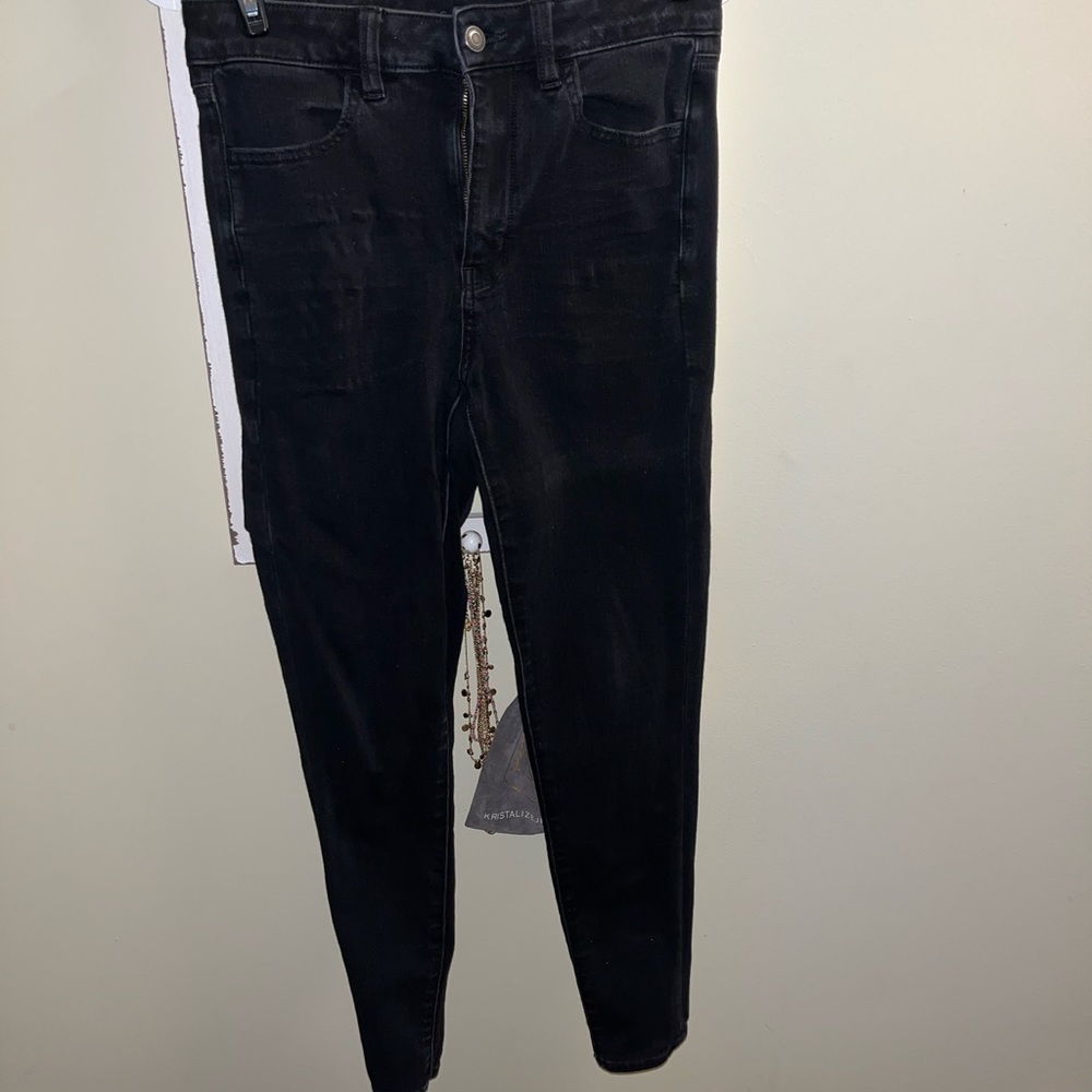 American Eagle skinny jeans